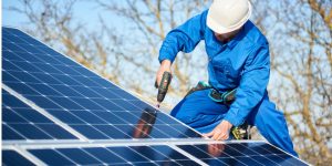 Installation Maintenance Panneaux Solaires Photovoltaïques à Saint-Androny